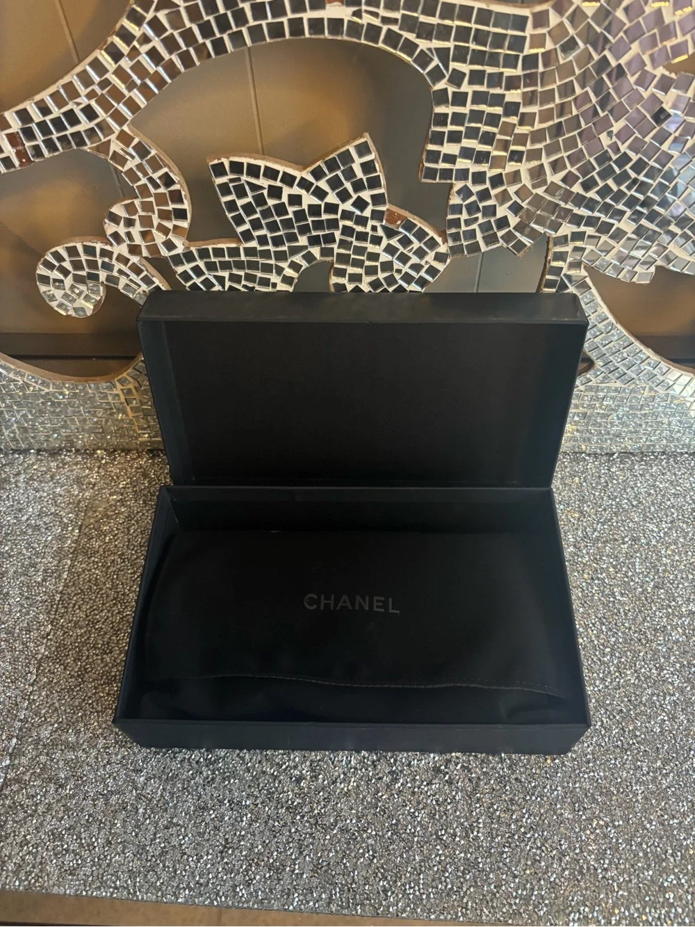 ⭐️Chanel Quilted Leather Wallet - Metallic Gold